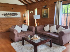 Casa equipada para 8 personas a 5 cuadras del centro con piscina, wifi y mas